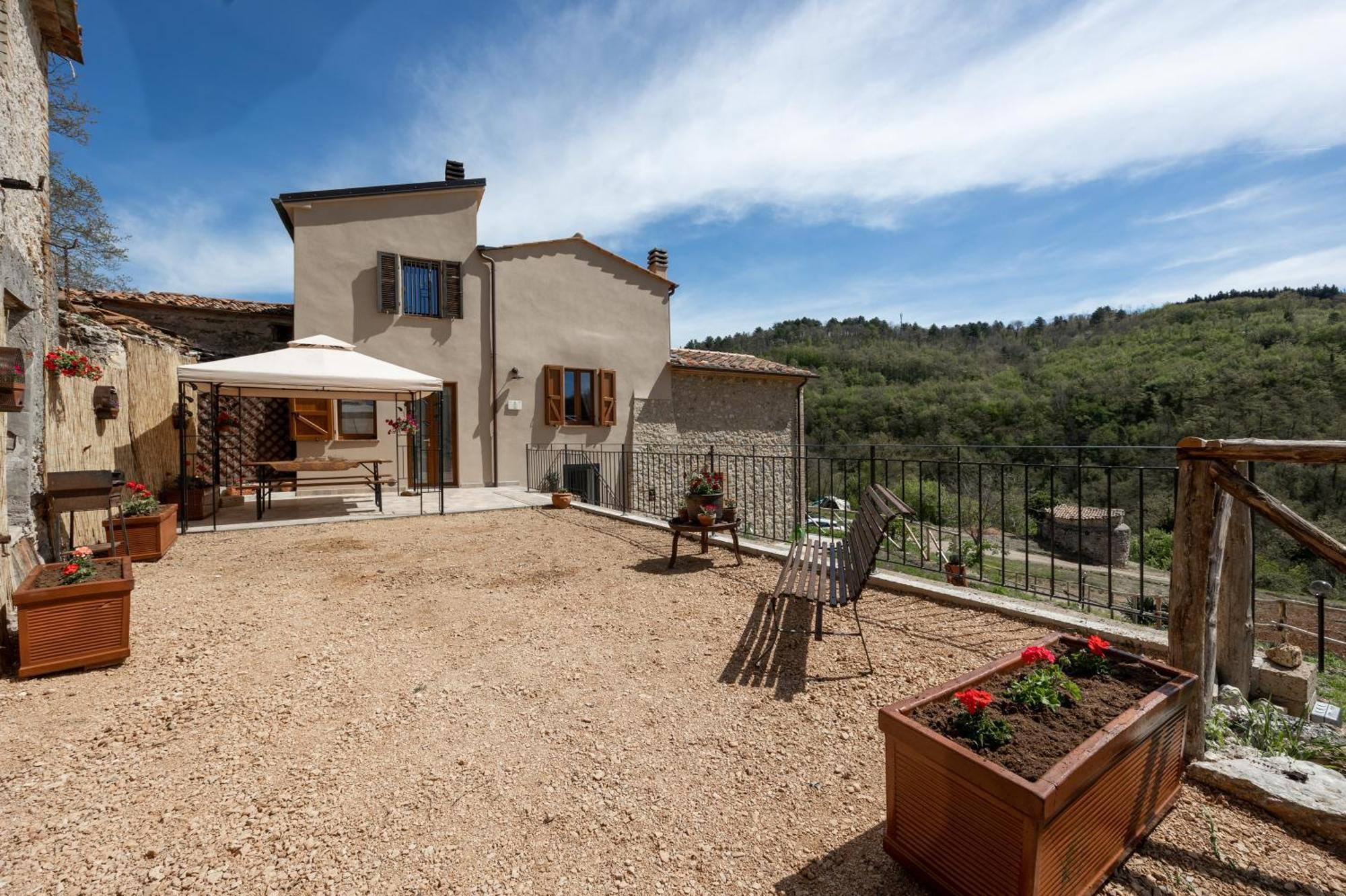 Podere Del Ciacchi Among Tuscany Greenery - Happy Rentals Montieri Esterno foto